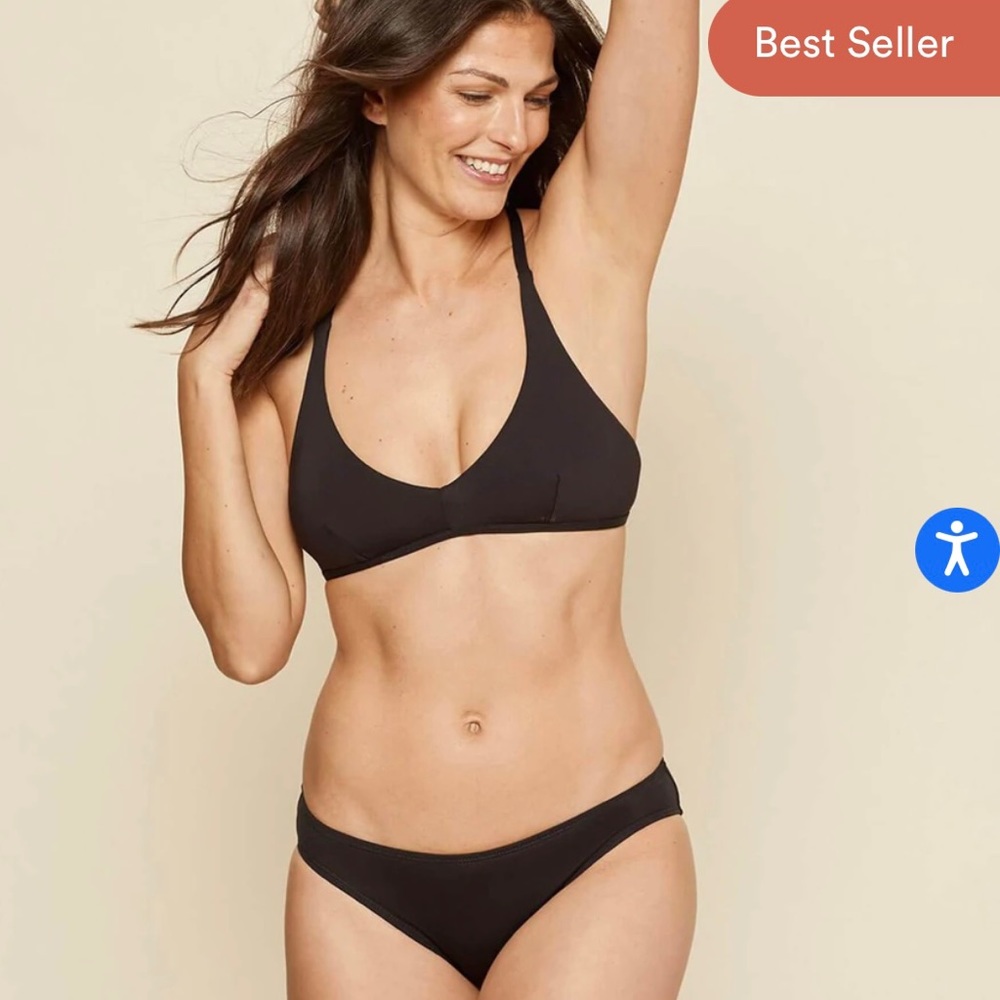 Andie Swim Valencia bikini top *out of stock forest green*